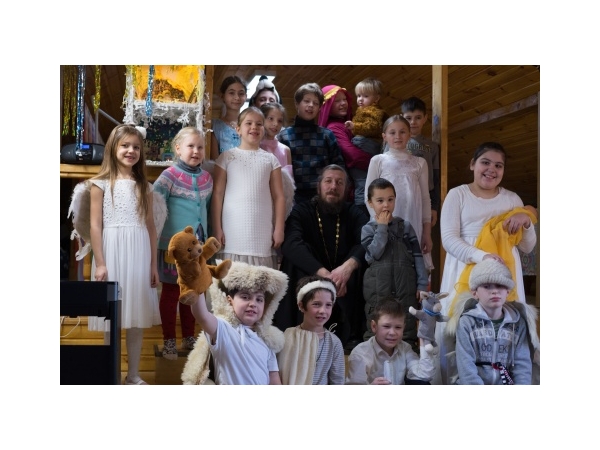 Рождество Христово в Дубровицком храме и в воскресной школе